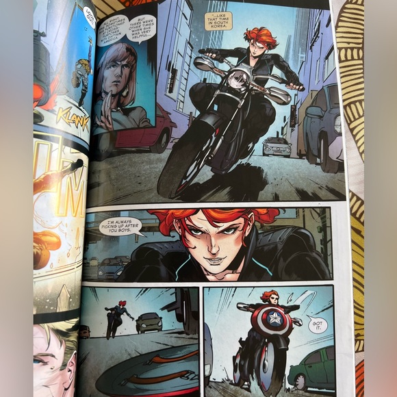Black Widow Prelude Marvel Comic Book - Picture 3 of 4